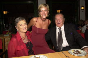 2002 - Forte dei Marmi, La Capannina - La Principessa Liliana de Curtis, Figlia di Totò, Anna Maschio con Sirio Maccioni
