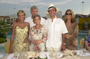 2002 - Forte dei Marmi, bagno Roma Levante - Anna Maschio, Liliana de Curtis, Gherardo Guidi, Sandro Vannucci e Flavia Mercatali